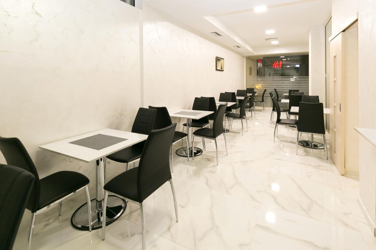 Hotel Capri Plovdiv Buitenkant foto